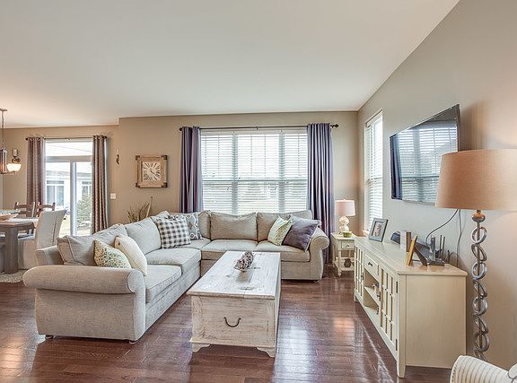 2nd image of 2378 N Moseley Ct