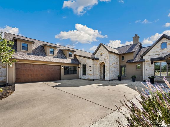 2nd image of 8407 Orchard Glen