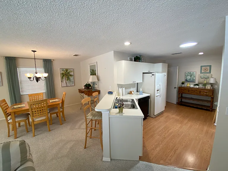 1672 Duran Dr — Photo 7