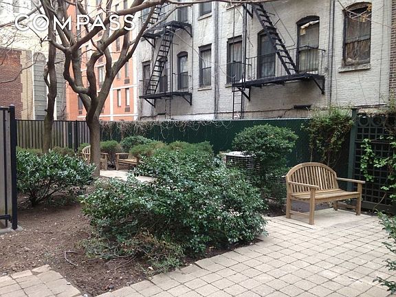 5th image of 225 E 6th St APT 3G