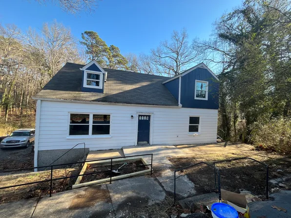 4 Battery Dr #B, Rossville, GA 30741