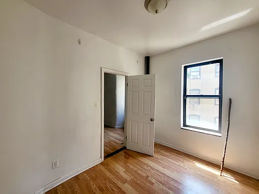 Rented by Douglas Elliman | media 8
