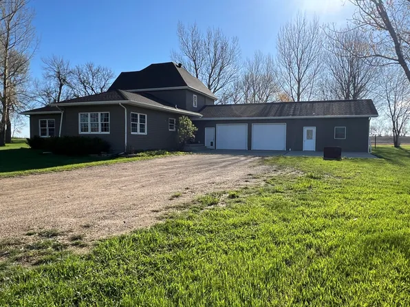 44383 149th St, Waubay, SD 57273