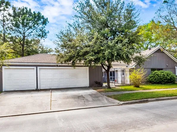 4650 Hickory Downs Dr, Houston, TX 77084