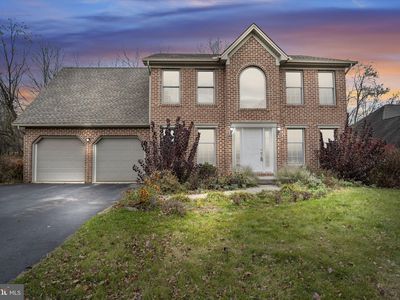2401 Rolling Hills Dr, Mechanicsburg, PA, 17055