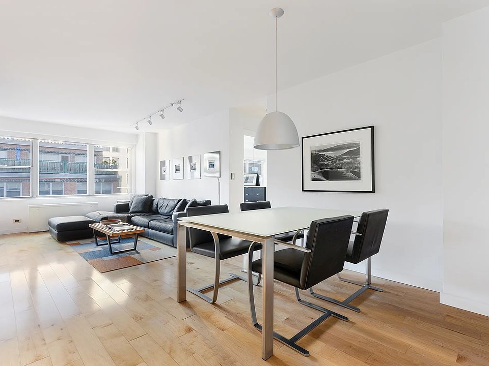 1st image of 10 W 15th St APT 1421