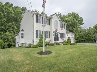 29 Deertrack Dr, Taunton, MA 02780