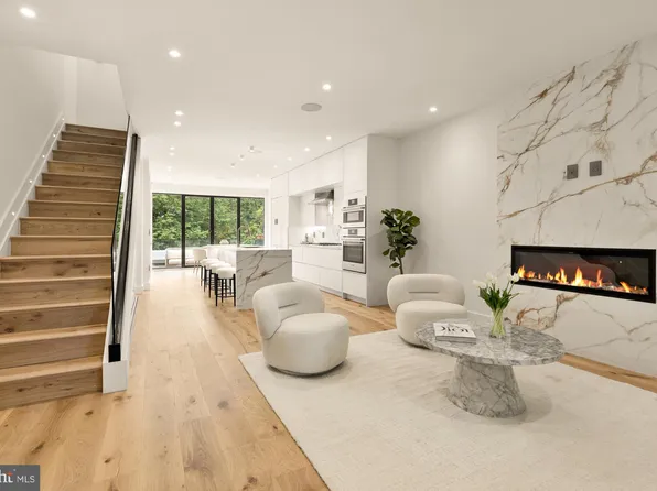 622 Jefferson St NW, Washington, DC 20011