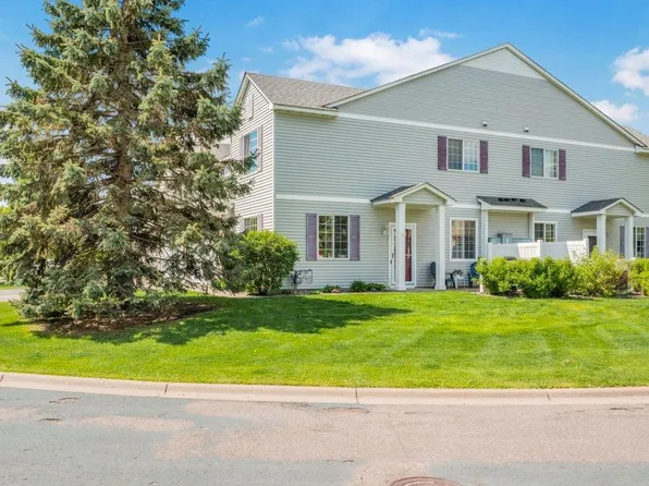 13050 Europa Trail Way N Unit E, Hugo, MN 55038