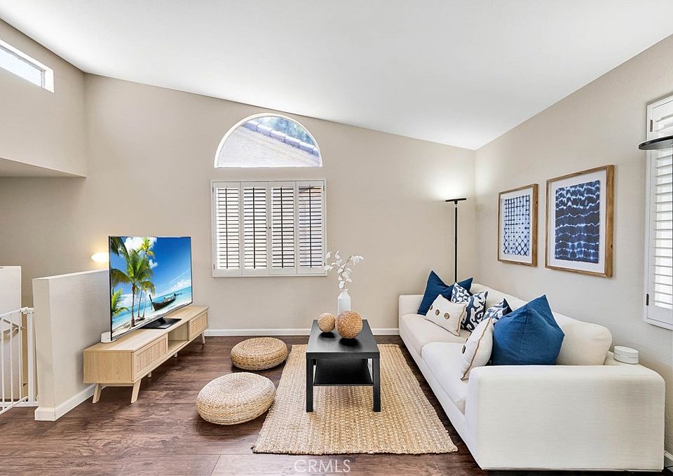 1st image of 21164 Gladiolos Way