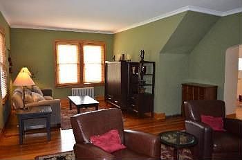 3rd image of 1226 N Mitchell Ave