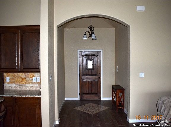 2nd image of 114 Lorenz St