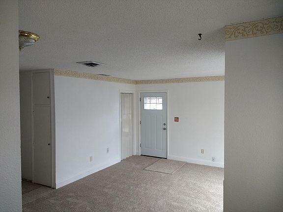 2nd image of 808 Marilynn Ave