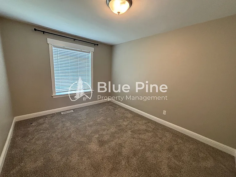 5506 Eaglewood Dr — Photo 13