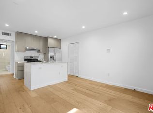 11785 Gateway Blvd #2, Los Angeles, CA 90064