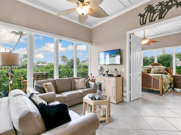 180 Seaview Ct APT 114, Marco Island, FL 34145