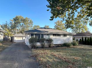 5426 N Ronald Rd, Peoria, IL 61614