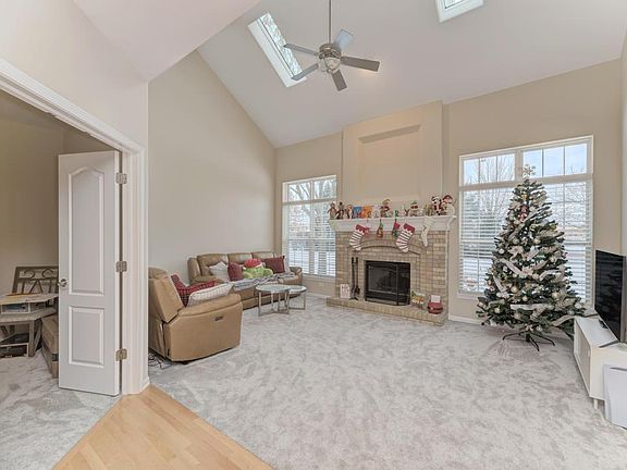 5th image of 11920 Winterberry Ln