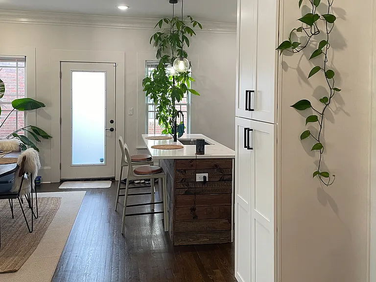 1425 Oglethorpe Ave SW — Photo 9