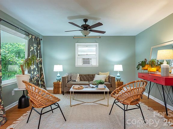 5th image of 732 Fairview Rd #13