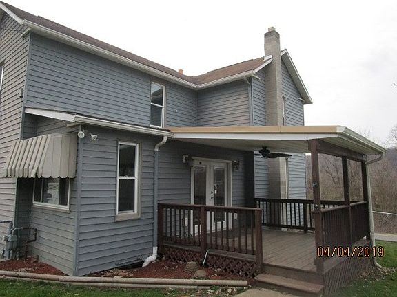 3rd image of 231 Vine St