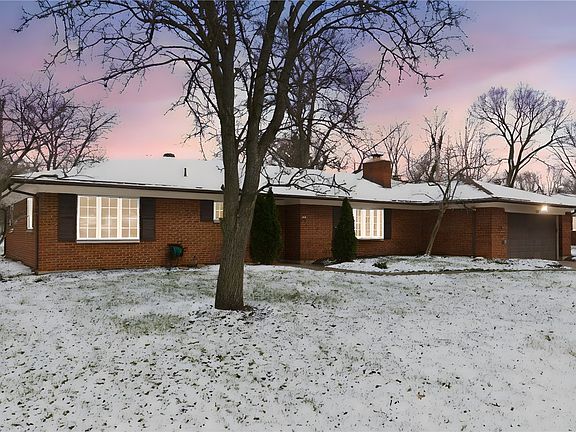 4th image of 361 Cardigan Rd