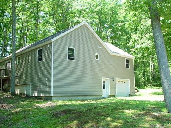 3rd image of 62 Cedar Dr
