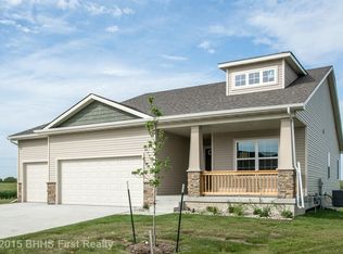 305 SE 17th Ct, Grimes, IA 50111