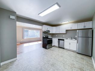 106 Sunny Meade Ln #1, Madison, WI 53713