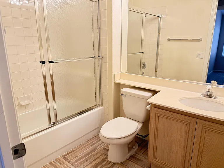 2012 Cedarcrest Ct — Photo 6
