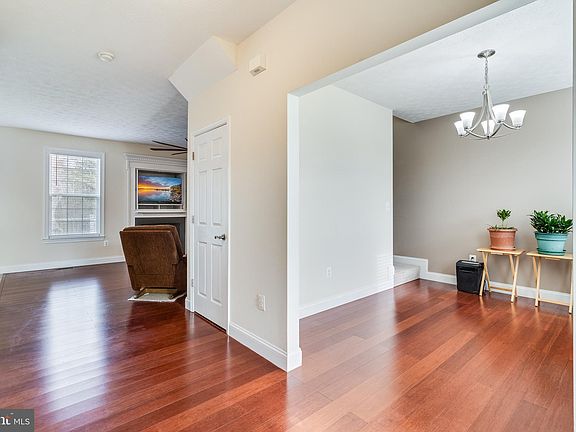 3rd image of 22041 Long Bow Dr