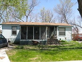 2nd image of 98 Huron Cir