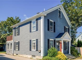 6 Gladding Ct, Newport, RI 02840