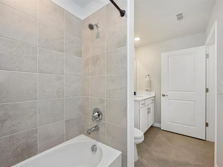17595 Opal Sand Dr #105 — Photo 30