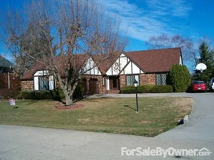 5 Pinehurst Dr photo 1