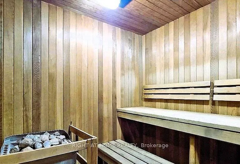 28 Ted Rogers Way #3304 — Photo 18