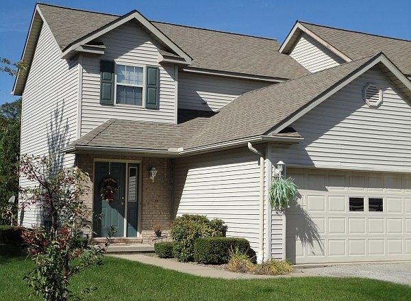1st image of 5043 Breezewood Ln
