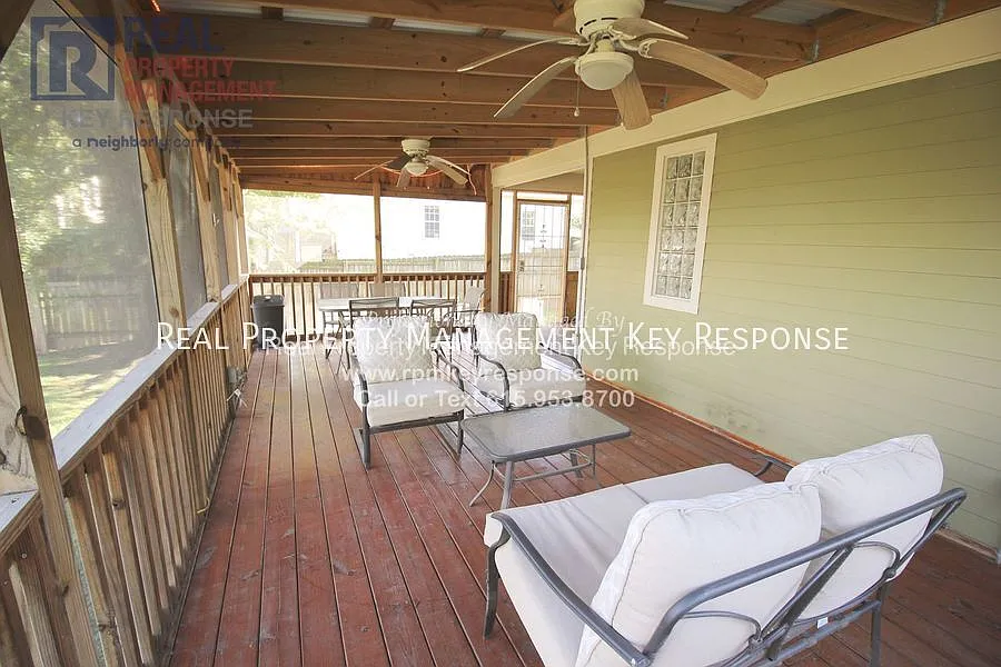 Cottage House in East Nashville! — Photo 4