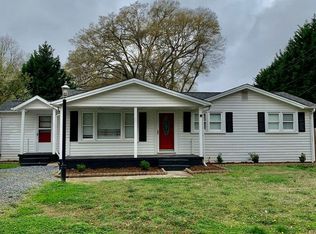 207 Hazeleen Ave, Belmont, NC 28012