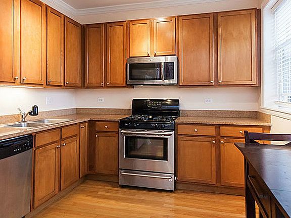 5th image of 4333 N Troy St APT 2W