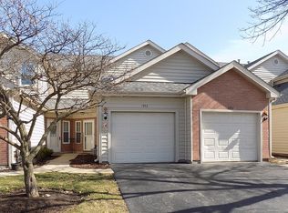 1453 Golfview Dr, Glendale Heights, IL 60139