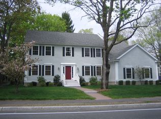 204 Woburn St, Lexington, MA 02420
