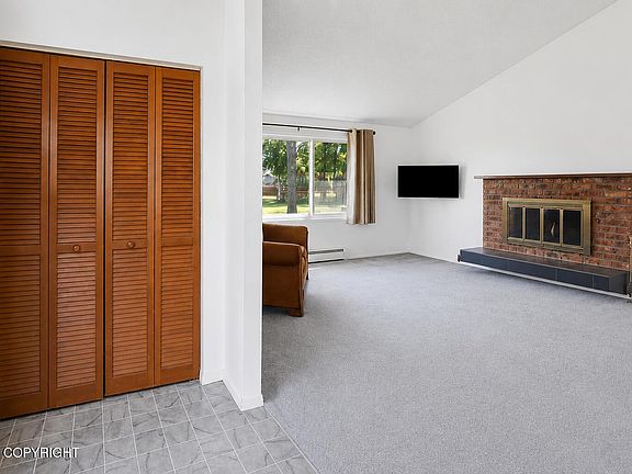 2nd image of 1533 Cohoe Cir