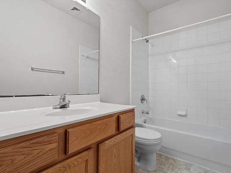 1916 Wheaton Trl — Photo 26