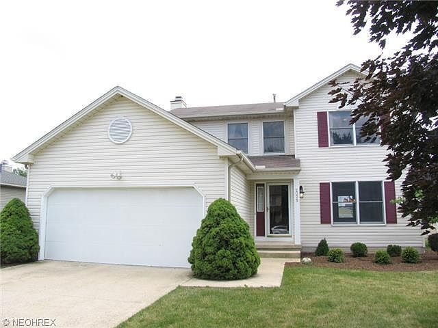 1st image of 2025 Nantucket Dr