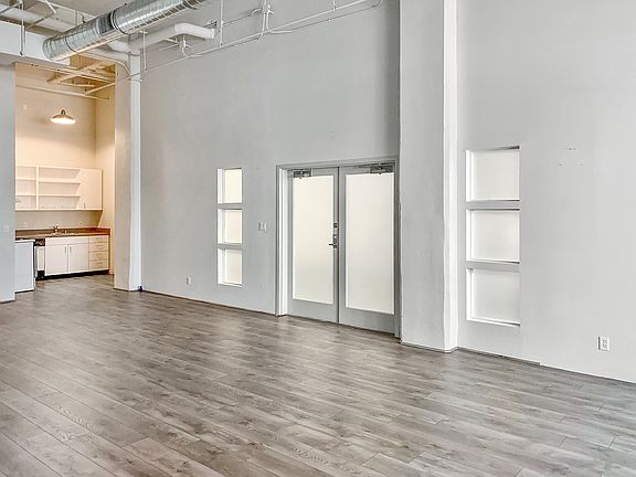 5th image of 715 J St Ste 304