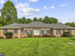 145 Eastland Dr, Charles Town, WV 25414