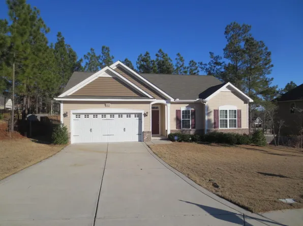 107 Sedgewood Ct, Aberdeen, NC 28315