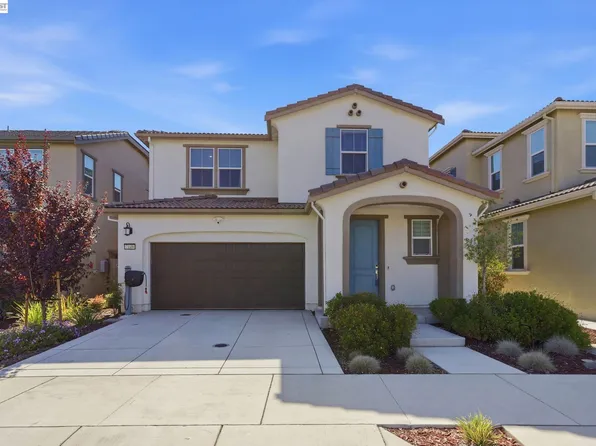 7149 Diamond Ave, Tracy, CA 95377
