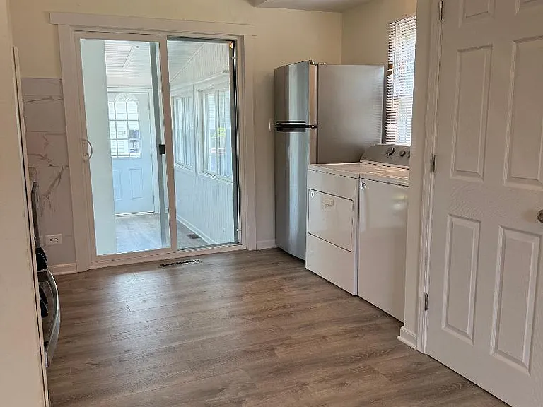 5107 Willow Ln — Photo 8